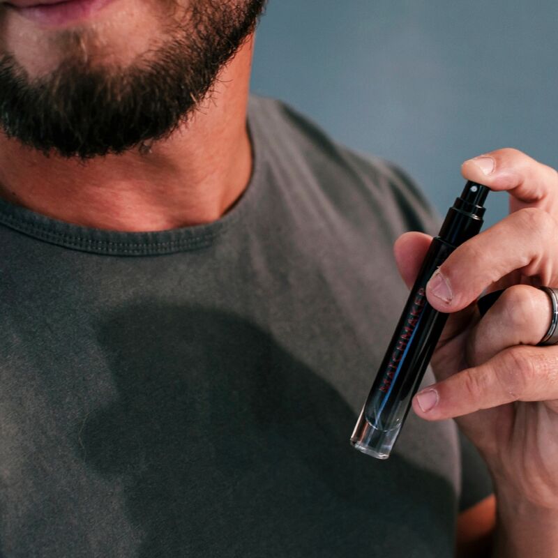 EYE OF LOVE - MATCHMAKER BLACK DIAMOND LGBTQ PERFUME PHEROMONES FOR HIM 10 ML - Imagem de 4