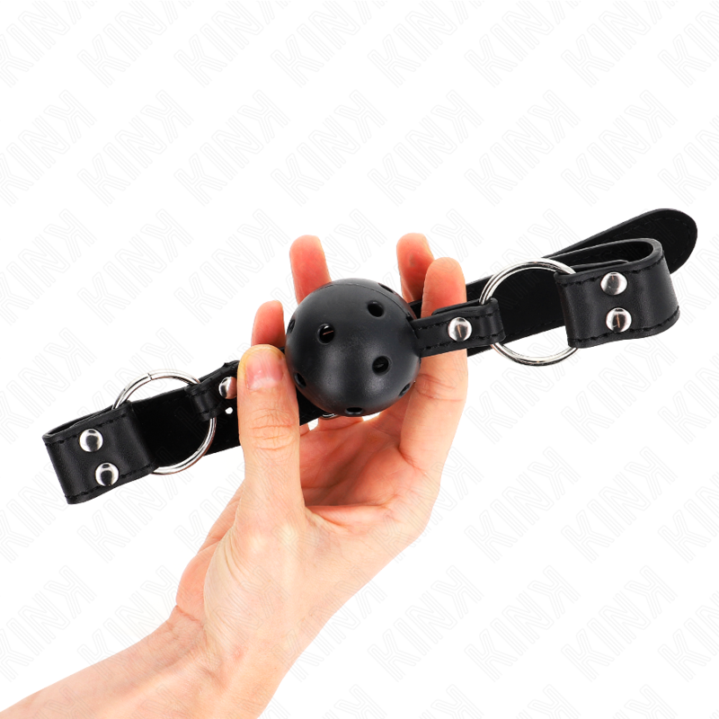 KINK - BREATHABLE BALL 4 CM GAG WITH DOUBLE RIVET MODEL 1 BLACK 62.5 x 2.5 CM ADJUSTABLE 42-58 CM - Imagem de 2