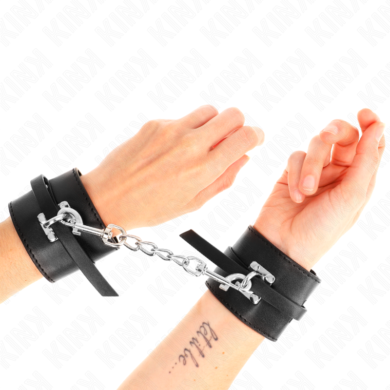 KINK - DELUXE LOCKING WRIST RESTRAINTS BLACK ADJUSTABLE 14.5-21 CM X 6 CM - Imagem de 4