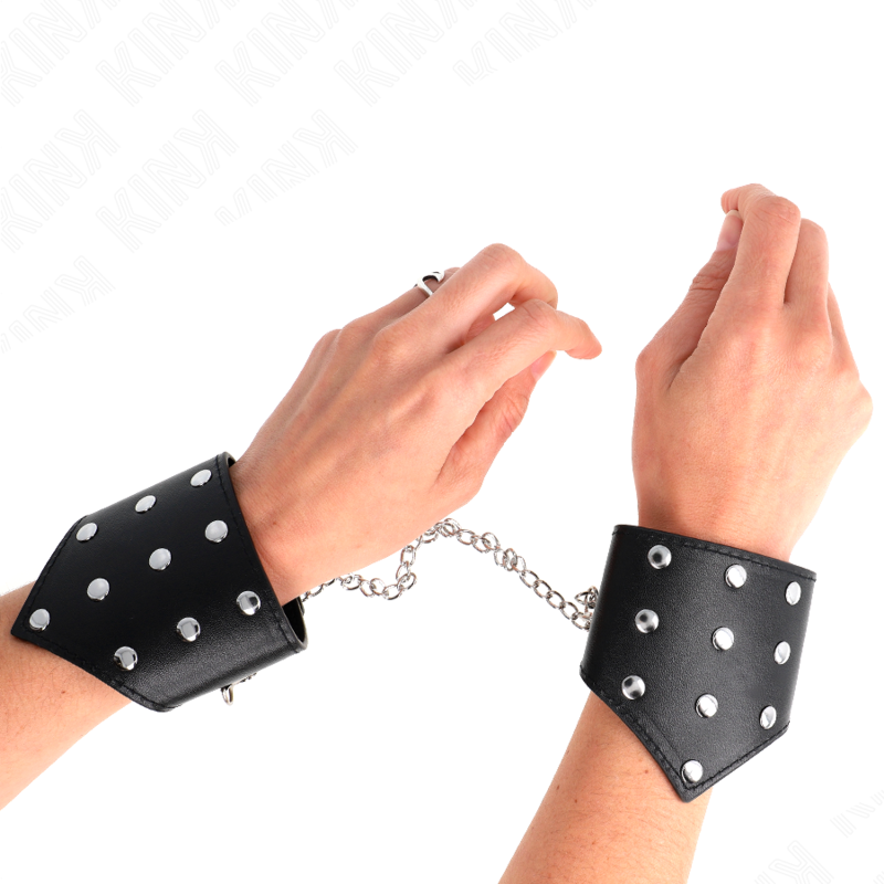 KINK - BLACK POINT STYLE WRISTBANDS WITH CHAIN ADJUSTABLE 17-23 CM X 8.5 CM - Imagem de 4