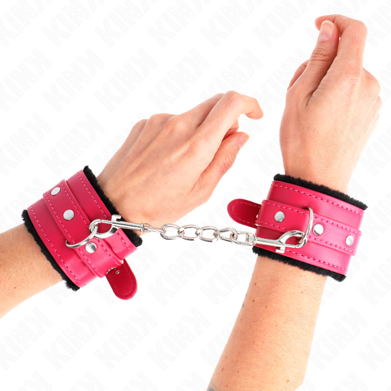KINK - PREMIUM FUR LINED WRIST RESTRAINTS BLACK WITH RASPBERRY ROSE BELT ADJUSTABLE 17-29 CM X 6 CM - Imagem de 4