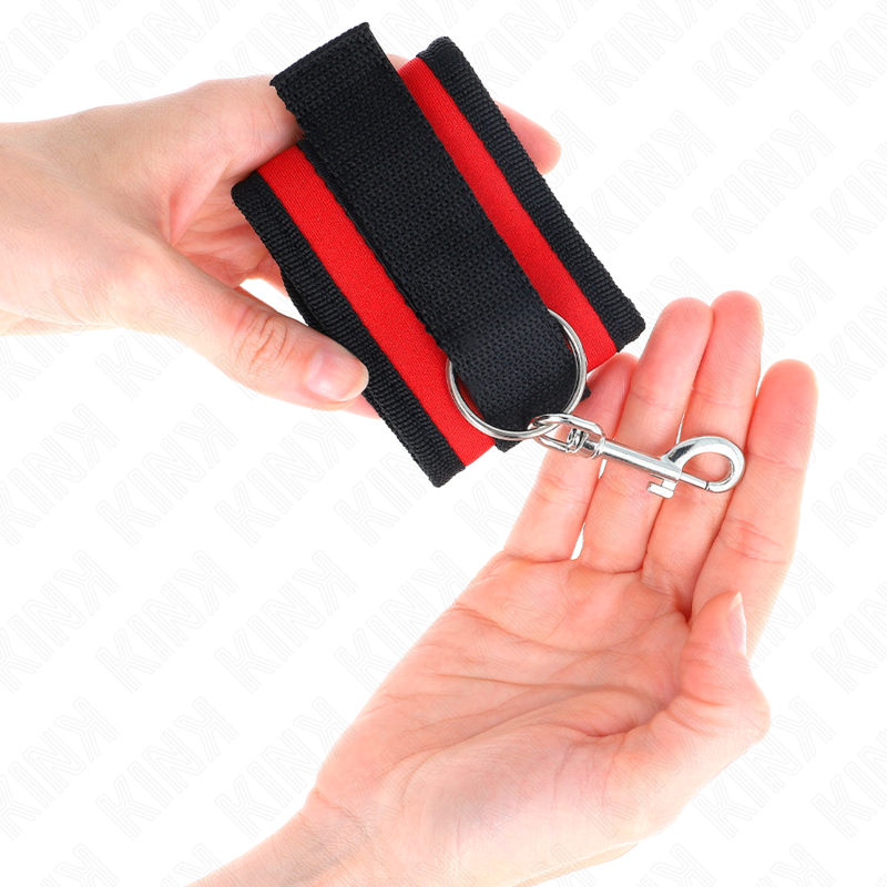 KINK - NYLON BIND HOOKLOOP WRIST RESTRAINTS RED-BLACK MODEL 2 ADJUSTABLE 18-35 CM X 6 CM - Imagem de 3