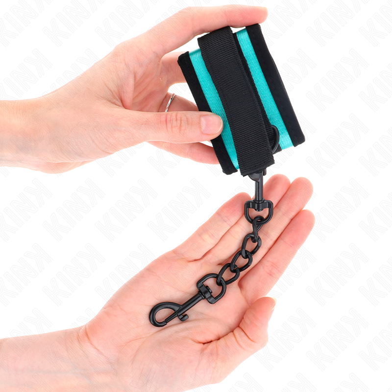 KINK - HOOK AND LOOP NYLON BIND WRIST RESTRAINTS BLACK-BLUE ADJUSTABLE 18-32 CM X 5 CM - Imagem de 4