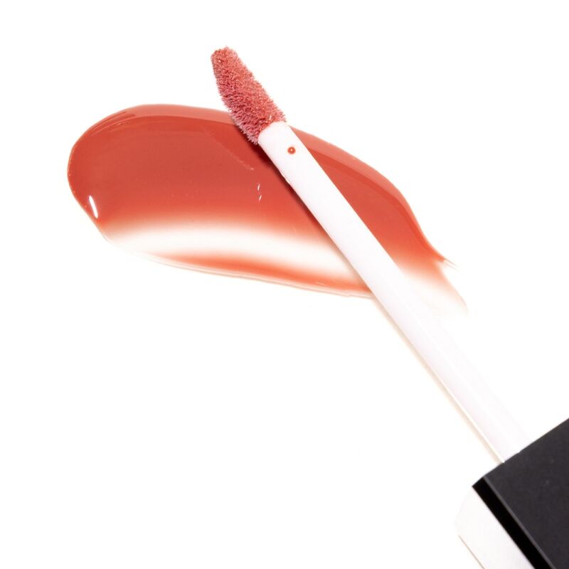 EYE OF LOVE - MATCHMAKER CRIMSON KISS RED LIP GLOSS VOLUMIZING EFFECT WITH PHEROMONES 8.5 ML - Imagem de 2