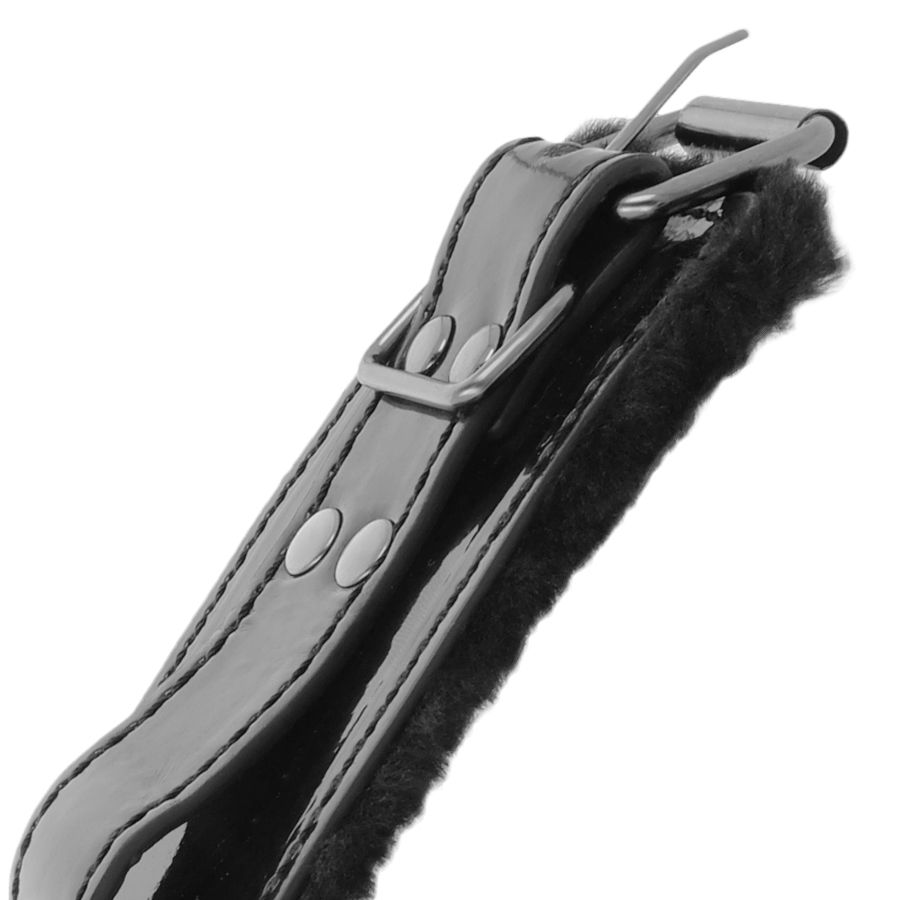 DARKNESS - BLACK ADJUSTABLE LEATHER HANDCUFFS WITH PADLOCK - Imagem de 3