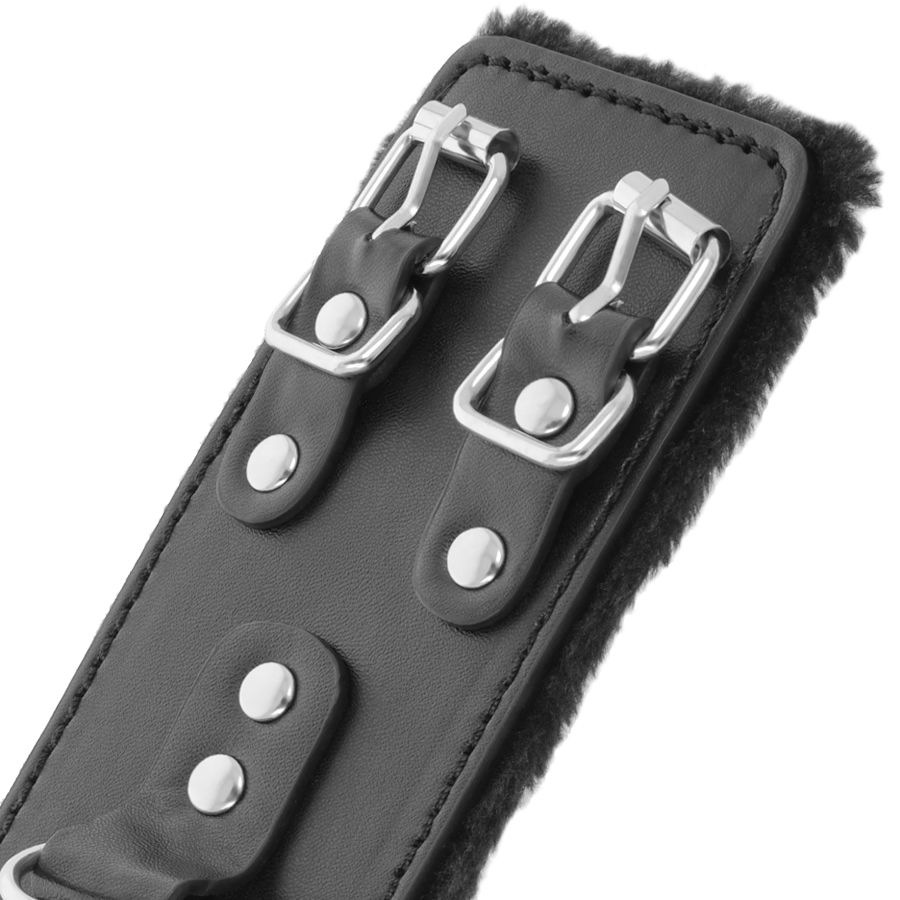 DARKNESS - BLACK ADJUSTABLE LEATHER HANDCUFFS WITH LINING - Imagem de 4