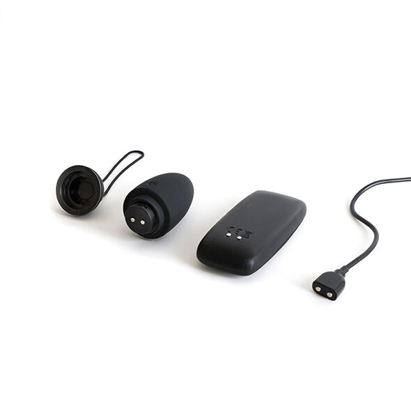 B SWISH - BNAUGHTY PREMIUM UNLEASHED BLACK - Imagem de 3