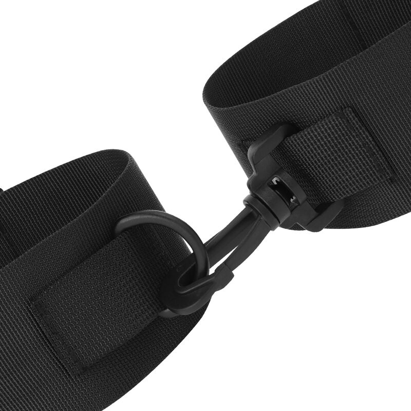 DARKNESS - NYLON HANDCUFFS FOR BEGINNERS - Imagem de 3